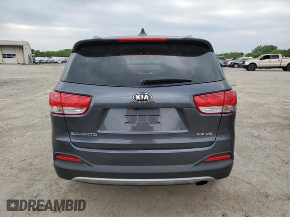 2018 Kia Sorento EX with VIN 5XYPHDA58JG423218, listed as a Copart auction lot 59315515 with 63,687 mi miles and Salvage title. Bid and sale history available at DreamBid. Image 6.