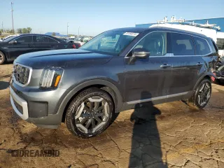 2024 Kia Telluride S с VIN 5XYP6DGC4RG455493, выставлен на аукционе Copart как лот 70184074 с пробегом 4 067 миль миль и Списание • Salvage title. История ставок и продаж доступна на DreamBid. Изображение 1.