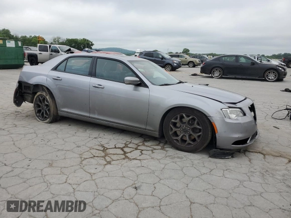 2017 Chrysler 300 S с VIN 2C3CCAGG1HH605671, выставлен на аукционе Copart как лот 56936185 с пробегом 261 963 миль миль и Списание • Salvage title. История ставок и продаж доступна на DreamBid. Изображение 4.