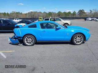 2011 Ford Mustang V6 с VIN 1ZVBP8AM6B5154462, выставлен на аукционе IAAI как лот 41813734 с пробегом 42 412 миль миль и . История ставок и продаж доступна на DreamBid. Изображение 13.