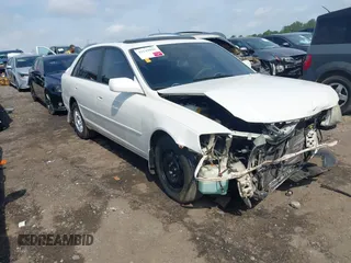 2001 Toyota Avalon XL z VIN 4T1BF28B71U166532, wystawiony jako IAAI lot #42149996 z przebiegiem 172 698 mil mil oraz . Historia ofert i sprzedaży dostępna na DreamBid. Obrazek 1.