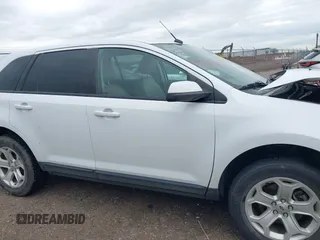 2014 Ford Edge SEL with VIN 2FMDK3JC9EBB29569, listed as a IAAI auction lot 41904845 with 105,975 mi miles. Bid and sale history available at carsss.com. Image 13.