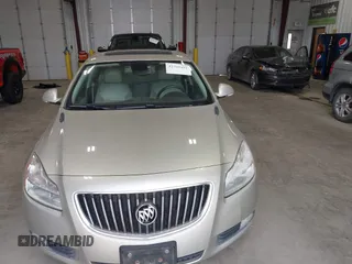 2013 Buick Regal Turbo Premium 1 z VIN 2G4GS5EV5D9223202, wystawiony jako IAAI lot #42769491 z przebiegiem 192 702 mil mil oraz . Historia ofert i sprzedaży dostępna na DreamBid. Obrazek 6.