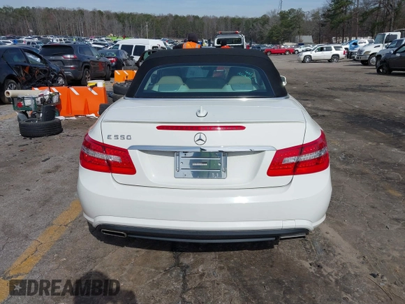 2011 Mercedes-Benz E-Class E 550 with VIN WDDKK7CF4BF093607, listed as a IAAI auction lot 41596557 with 128,548 mi miles. Bid and sale history available at carsss.com. Image 16.