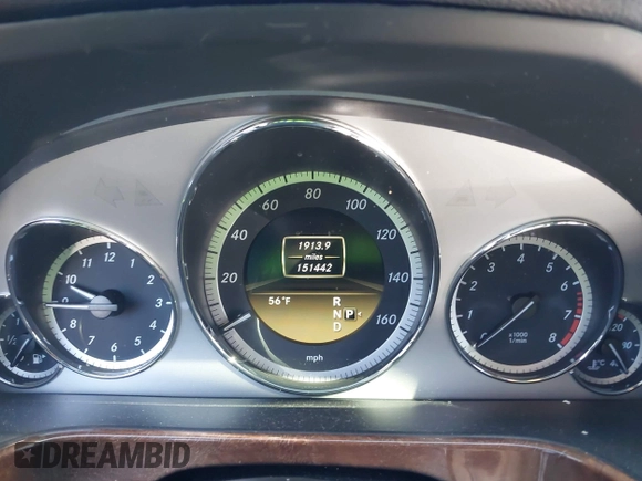 2012 Mercedes-Benz E 350 Luxury with VIN WDDHF8JB0CA560086, listed as a IAAI auction lot 41810824 with 151,442 mi miles and . Bid and sale history available at carsss.com. Image 7.