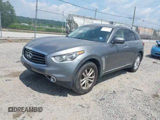 2014 Infiniti QX70 with VIN JN8CS1MW5EM411653, listed as a IAAI auction lot 42690935 with 110,806 mi miles and . Bid and sale history available at DreamBid. Image 17.