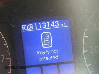 2013 Hyundai Genesis 3.8L z VIN KMHGC4DD8DU212407, wystawiony jako IAAI lot #42237644 z przebiegiem 113 143 mil mil oraz . Historia ofert i sprzedaży dostępna na DreamBid. Obrazek 14.