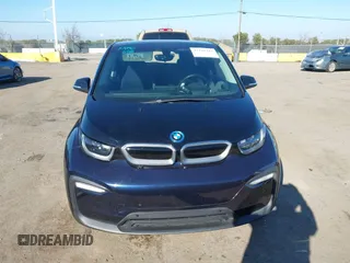 2019 BMW i3 with VIN WBY8P4C51K7D19951, listed as a IAAI auction lot 41348442 with 70,195 mi miles and . Bid and sale history available at DreamBid. Image 13.