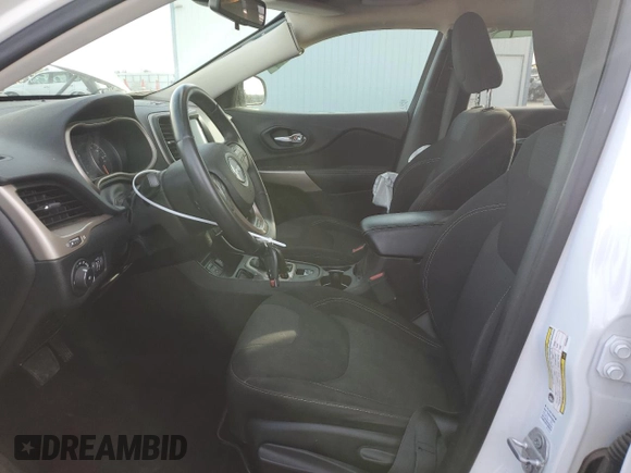 2017 Jeep Cherokee Latitude с VIN 1C4PJLCB5HW596077, выставлен на аукционе Copart как лот 54083925 с пробегом 81 209 миль миль и Списание • Salvage title. История ставок и продаж доступна на DreamBid. Изображение 7.