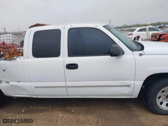 2003 Chevrolet Silverado 1500 LS with VIN 2GCEC19V231106394, listed as a IAAI auction lot 41883562 with 340,546 mi miles. Bid and sale history available at carsss.com. Image 13.
