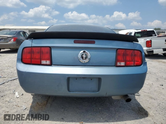 2007 Ford Mustang Deluxe with VIN 1ZVFT80N575339522, listed as a Copart auction lot 62088905 with 204,172 mi miles and Clean title. Bid and sale history available at DreamBid. Image 6.