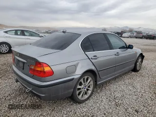 2005 BMW 3 Series 330xi with VIN WBAEW53485PN36755, listed as a Copart auction lot 85317754 with 141,818 mi miles and Salvage Title. Bid and sale history available at DreamBid. Image 3.