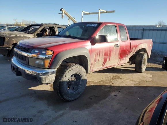 2005 Chevrolet Colorado LS Z71 with VIN 1GCDT196X58153144, listed as a Copart auction lot 42823725 with 214,056 mi miles and Salvage Title. Bid and sale history available at carsss.com. Image 1.