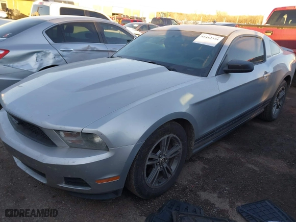 2010 Ford Mustang V6 with VIN 1ZVBP8AN4A5148327, listed as a IAAI auction lot 41482544 with 117,908 mi miles. Bid and sale history available at carsss.com. Image 17.