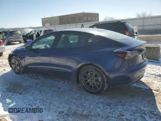 2022 Tesla Model 3 Long Range z VIN 5YJ3E1EB4NF143606, wystawiony jako Copart lot #45499095 z przebiegiem 119 143 mil mil oraz Szkoda całkowita • Salvage title. Historia ofert i sprzedaży dostępna na DreamBid. Obrazek 2.