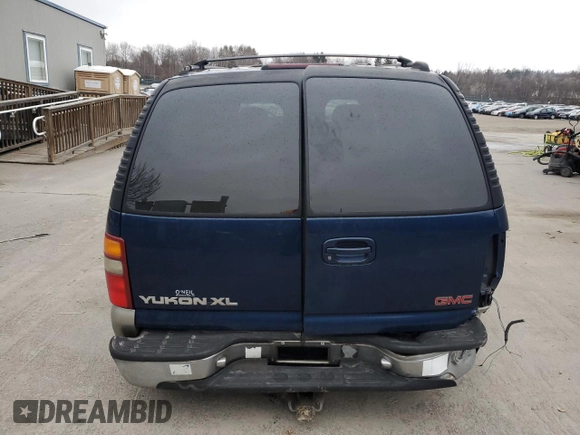2000 GMC Yukon XL SLT with VIN 3GKFK16T0YG208158, listed as a Copart auction lot 50294335 with 112,257 mi miles and Salvage Title. Bid and sale history available at carsss.com. Image 6.