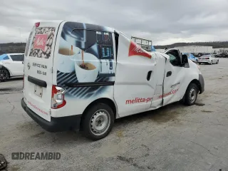 2018 Nissan NV200 S z VIN 3N6CM0KN8JK698925, wystawiony jako Copart lot #50991315 z przebiegiem Nie podano mil oraz Szkoda całkowita • Salvage title. Historia ofert i sprzedaży dostępna na DreamBid. Obrazek 3.