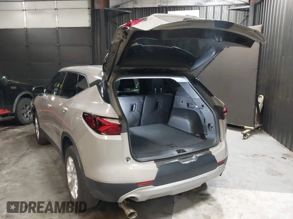 2021 Chevrolet Blazer LT с VIN 3GNKBHR4XMS587238, выставлен на аукционе IAAI как лот 42189012 с пробегом 36 661 миль миль и . История ставок и продаж доступна на DreamBid. Изображение 3.
