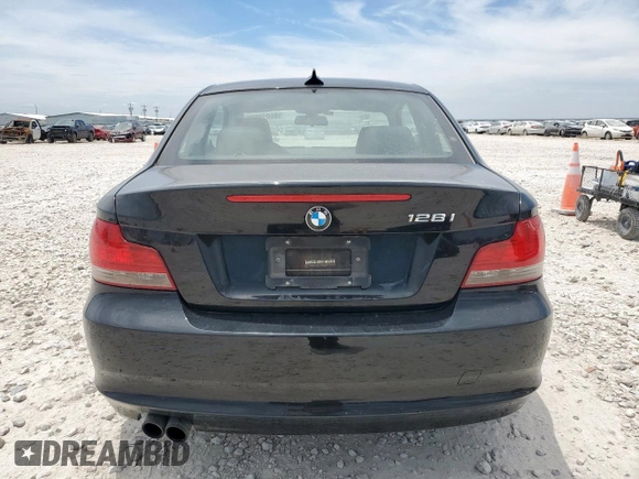 2011 BMW 1 Series 128i with VIN WBAUP7C5XBVM54479, listed as a Copart auction lot 66010505 with 133,535 mi miles and Clean title. Bid and sale history available at DreamBid. Image 6.