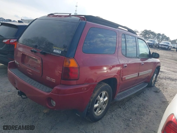 2005 GMC Envoy XL SLE with VIN 1GKES16S156110949, listed as a IAAI auction lot 41629518 with 307,325 mi miles. Bid and sale history available at carsss.com. Image 4.