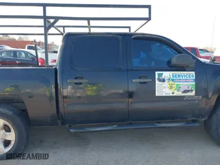 2011 Chevrolet Silverado 1500 LS with VIN 3GCPKREAXBG351026, listed as a IAAI auction lot 41682364 with 137,051 mi miles. Bid and sale history available at carsss.com. Image 13.