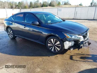 2019 Nissan Altima 2.5 SV with VIN 1N4BL4DV1KC128901, listed as a IAAI auction lot 41667874 with 174,350 mi miles. Bid and sale history available at carsss.com. Image 1.