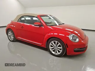 2013 Volkswagen Beetle 2.0L TDI w/Sound/Nav с VIN 3VW6L7AT0DM827922, выставлен на аукционе Copart как лот 59270675 с пробегом 139 246 миль миль и Чистый • Clean title. История ставок и продаж доступна на DreamBid. Изображение 4.