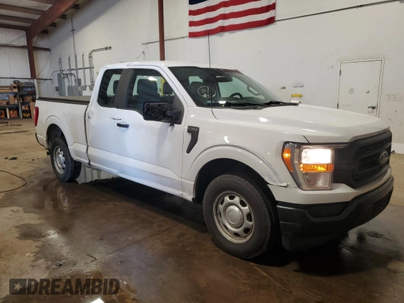 2021 Ford F-150 XL with VIN 1FTEX1CB4MKE66495, listed as a Copart auction lot 63427445 with 123,081 mi miles and Clean title. Bid and sale history available at DreamBid. Image 4.