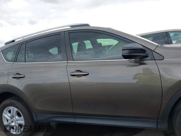 2013 Toyota RAV4 LE with VIN JTMZFREV4D5016368, listed as a IAAI auction lot 42211849 with 67,490 mi miles and . Bid and sale history available at carsss.com. Image 14.