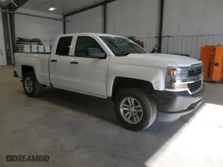2016 Chevrolet Silverado 1500 Work Truck with VIN 1GCRCNEH9GZ280467, listed as a Copart auction lot 84023774 with 153,213 mi miles and Clean Title. Bid and sale history available at carsss.com. Image 4.