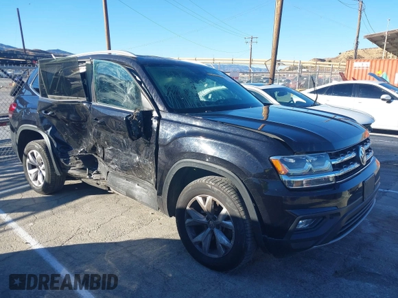 2019 Volkswagen Atlas SE with VIN 1V2LR2CAXKC566024, listed as a IAAI auction lot 41296531 with 106,175 mi miles and . Bid and sale history available at DreamBid. Image 13.