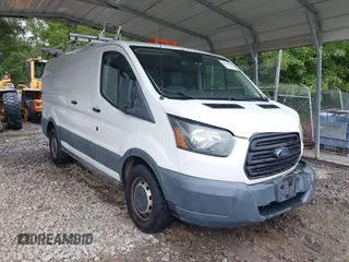 2017 Ford Transit z VIN 1FTYE1ZM7HKA46733, wystawiony jako IAAI lot #40292786 z przebiegiem 133 217 mil mil oraz . Historia ofert i sprzedaży dostępna na DreamBid. Obrazek 1.