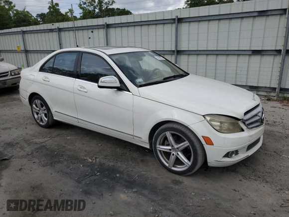 2008 Mercedes-Benz C 300 Sport z VIN WDDGF54X68R015021, wystawiony jako Copart lot #54089575 z przebiegiem 101 560 mil mil oraz Czysty tytuł • Clean title. Historia ofert i sprzedaży dostępna na DreamBid. Obrazek 4.