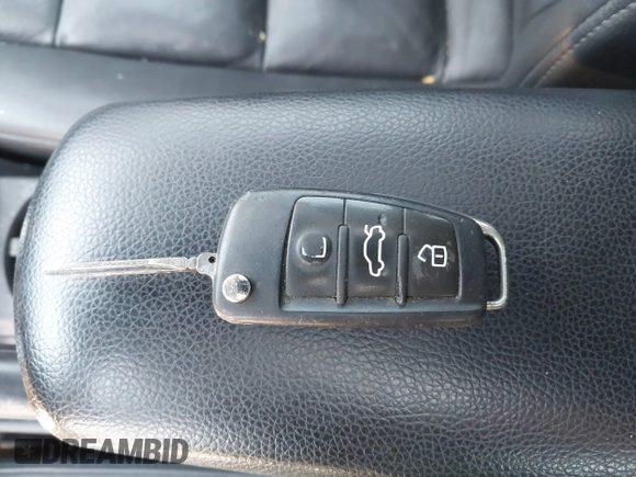 2008 Audi A4 с VIN WAUSF98E78A049081, выставлен на аукционе IAAI как лот 41828768 с пробегом 250 540 миль миль и . История ставок и продаж доступна на DreamBid. Изображение 11.