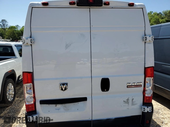 2019 Ram ProMaster Cargo with VIN 3C6URVJG3KE562105, listed as a Copart auction lot 51966005 with 117,550 mi miles and Clean Title. Bid and sale history available at DreamBid. Image 6.