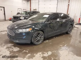 2014 Ford Fusion SE with VIN 3FA6P0HD7ER108271, listed as a IAAI auction lot 41413027 with 183,128 mi miles. Bid and sale history available at carsss.com. Image 2.