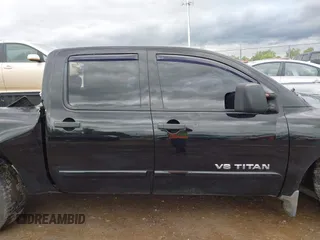 2011 Nissan Titan SL с VIN 1N6AA0EC5BN315853, выставлен на аукционе IAAI как лот 42340624 с пробегом 162 074 миль миль и . История ставок и продаж доступна на DreamBid. Изображение 13.