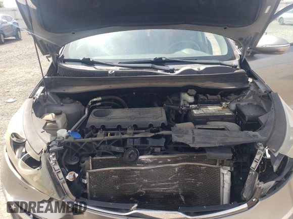 2011 Kia Sportage LX z VIN KNDPB3A2XB7062218, wystawiony jako Copart lot #54433555 z przebiegiem 132 819 mil mil oraz Szkoda całkowita • Salvage title. Historia ofert i sprzedaży dostępna na DreamBid. Obrazek 13.
