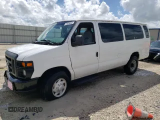 2008 Ford Econoline Passenger XL with VIN 1FBSS31L78DA02320, listed as a Copart auction lot 70076284 with Not Provided miles and Salvage Title. Bid and sale history available at DreamBid. Image 1.
