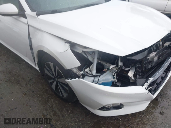 2019 Nissan Altima SL with VIN 1N4BL4EW3KN312958, listed as a IAAI auction lot 41958014 with 50,983 mi miles and . Bid and sale history available at carsss.com. Image 18.