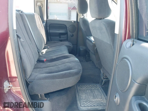 2003 Dodge 1500 ST z VIN 1D7HU18N83S373766, wystawiony jako IAAI lot #42232091 z przebiegiem 170 495 mil mil oraz . Historia ofert i sprzedaży dostępna na DreamBid. Obrazek 8.