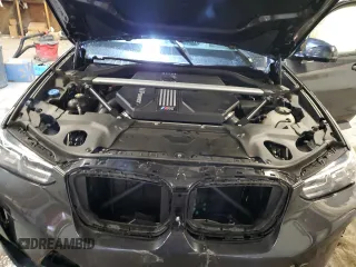 2022 BMW X3 M z VIN 5YM13EC05N9K07773, wystawiony jako Copart lot #37637963 z przebiegiem Nie podano mil oraz . Historia ofert i sprzedaży dostępna na DreamBid. Obrazek 13.