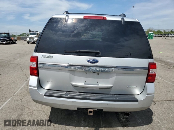 2015 Ford Expedition XLT z VIN 1FMJU1JT3FEF23785, wystawiony jako Copart lot #55993495 z przebiegiem Nie podano mil oraz Szkoda całkowita • Salvage title. Historia ofert i sprzedaży dostępna na DreamBid. Obrazek 6.