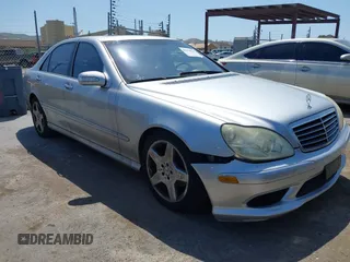2003 Mercedes-Benz S 430 with VIN WDBNG70J83A333224, listed as a IAAI auction lot 42170215 with 115,278 mi miles and . Bid and sale history available at carsss.com. Image 1.