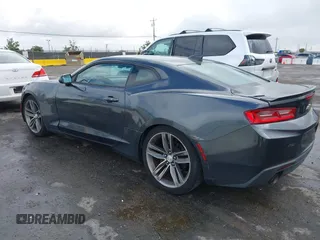 2017 Chevrolet Camaro 1LT z VIN 1G1FB1RS0H0192751, wystawiony jako IAAI lot #42243073 z przebiegiem 124 003 mil mil oraz . Historia ofert i sprzedaży dostępna na DreamBid. Obrazek 3.