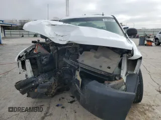 2007 Chevrolet Silverado 1500 LT w/1LT with VIN 2GCEC19C571622091, listed as a Copart auction lot 87400834 with 111,521 mi miles and Salvage Title. Bid and sale history available at carsss.com. Image 5.