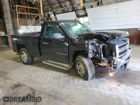 2011 Chevrolet Silverado 1500 LT with VIN 1GCNKSE0XBZ191140, listed as a Copart auction lot 67280434 with 105,235 mi miles and Salvage Title. Bid and sale history available at DreamBid. Image 4.