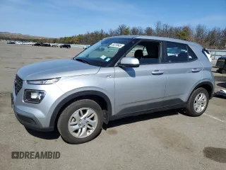 2022 Hyundai Venue SE with VIN KMHRB8A39NU151651, listed as a Copart auction lot 49376545 with 11,152 mi miles and Salvage Title. Bid and sale history available at DreamBid. Image 1.