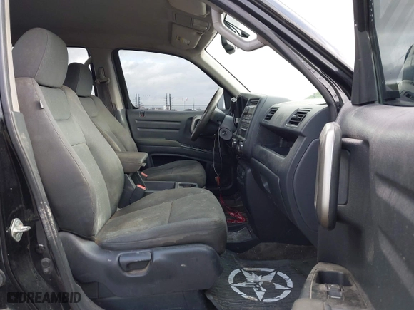 2013 Honda Ridgeline RTS with VIN 5FPYK1F46DB015386, listed as a IAAI auction lot 41928477 with 275,963 mi miles. Bid and sale history available at carsss.com. Image 5.