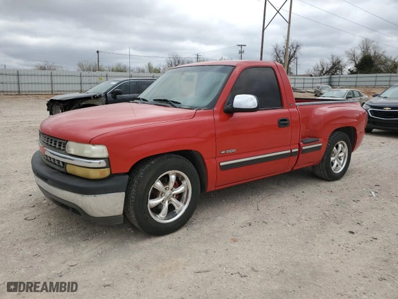 2002 Chevrolet Silverado 1500 with VIN 1GCEC14V92Z155332, listed as a Copart auction lot 49626485 with 108,362 mi miles and Salvage Title. Bid and sale history available at carsss.com. Image 1.